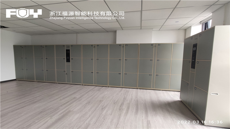 智能更衣柜 智能更衣柜